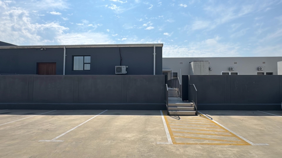 To Let Commercial Property for Rent in Worcester Western Cape